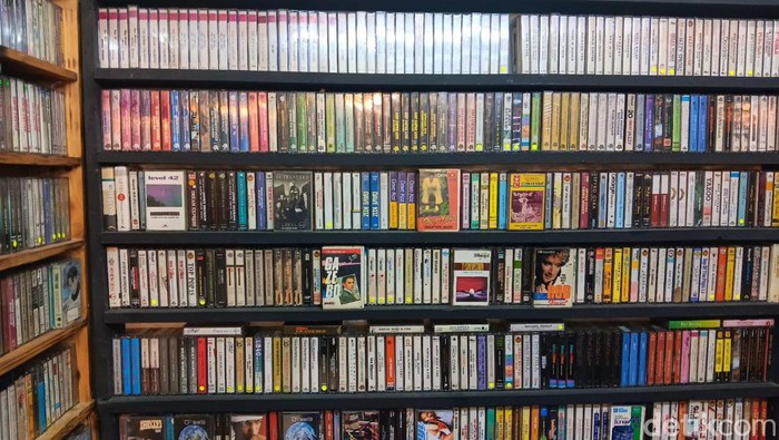 Penjual Kaset Blok M