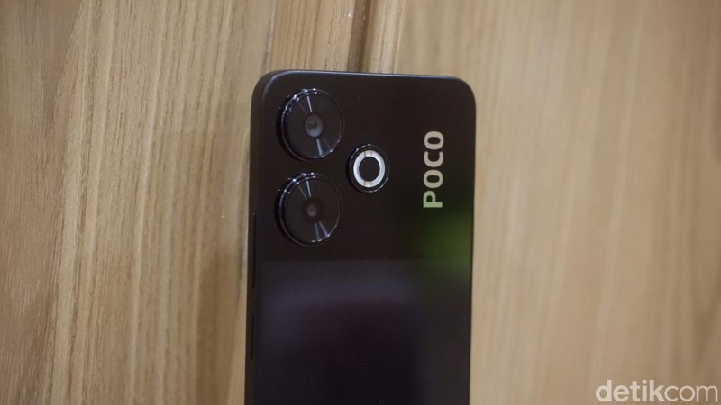 Poco M6