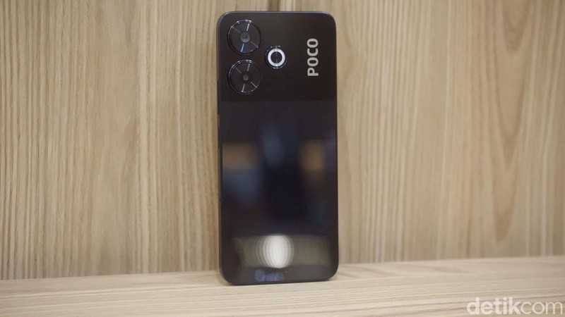 Poco M6