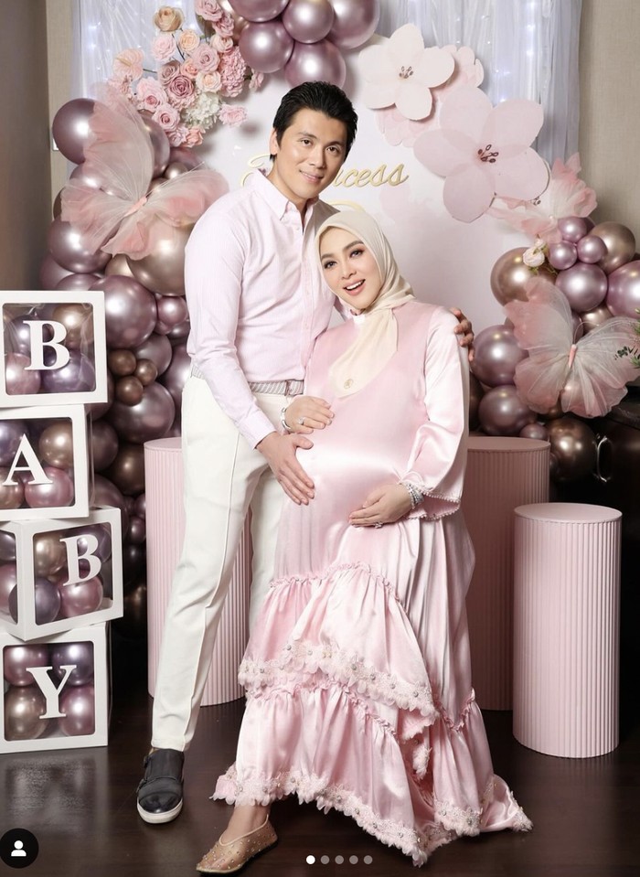 Princess Syahrini Melahirkan, Sebelumnya Asyik Kulineran Bareng Suami