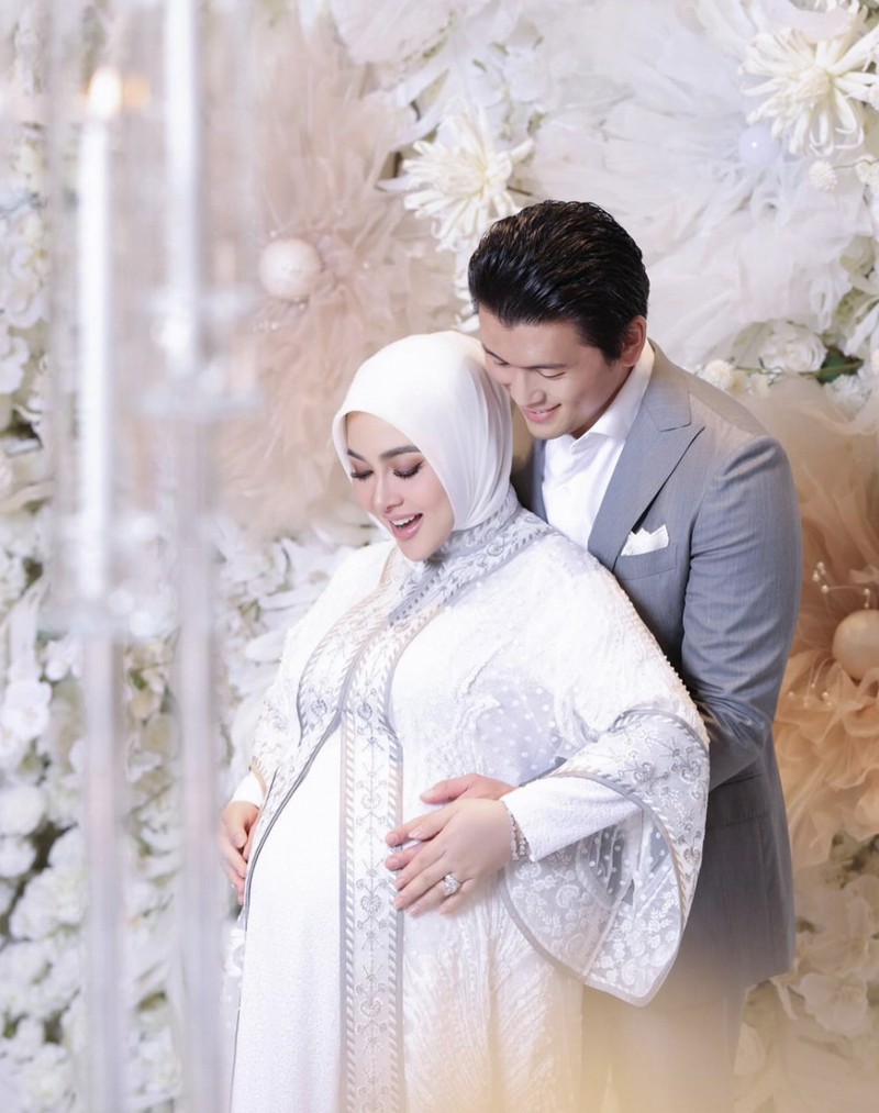 Princess Syahrini Melahirkan, Sebelumnya Asyik Kulineran Bareng Suami