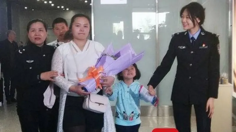 Kisah ayah di China yang menemukan putrinya yang telah lama hilang, Qifeng, sempat viral dan jadi pemberitaan besar di sana.