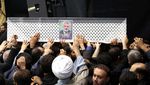 Ribuan Warga Iran Salat Jenazah untuk Ismail Haniyeh