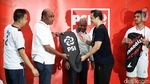 Sambil Badminton, Kaesang Beri Rekomendasi ke 11 Cakada 2024
