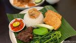 Sarapan Nasi Goreng Babat dan Tempong Wagyu di Restoran Tersembunyi