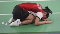 Sebelumnya lima wakil Indonesia lainnya di Olimpiade 2024 telah terhenti langkahnya. Terakhir, Fajar Alfian/Muhammad Rian Ardianto tak mampu ke semifinal setelah kalah dari wakil China Liang Wei Keng/Wang Chang 22-24, 20-22.  