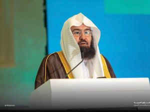 Syekh Sudais Apresiasi Pasukan Saudi Jaga Dua Masjid Suci dari Ancaman Houthi