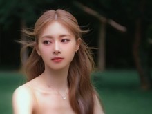 Tzuyu TWICE Misterius dan Anggun di Teaser Debut Solo Tzuyu TWICE Misterius dan Anggun di Teaser Debut Solo
