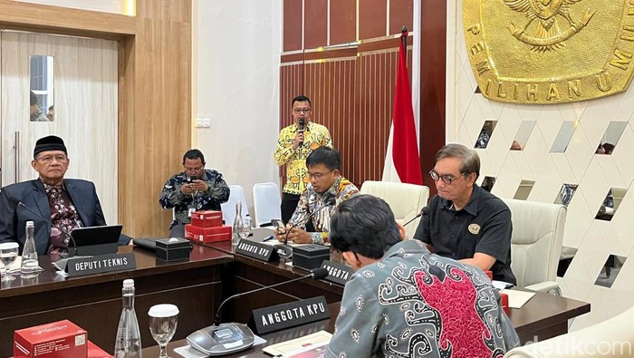 Uji publik rancangan Peraturan KPU atau PKPU kampanye dan PKPU dana kampanye, di kantor KPU RI, Jakarta Pusat.