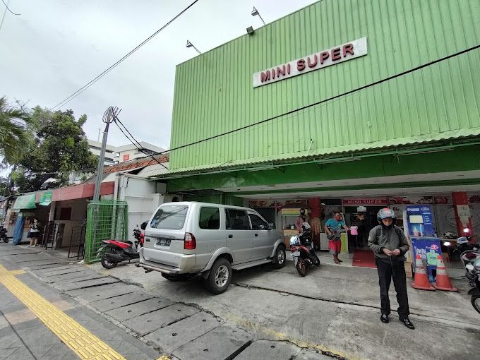 5 Swalayan Jadul di Jakarta Ini Masih Bertahan Sampai Sekarang