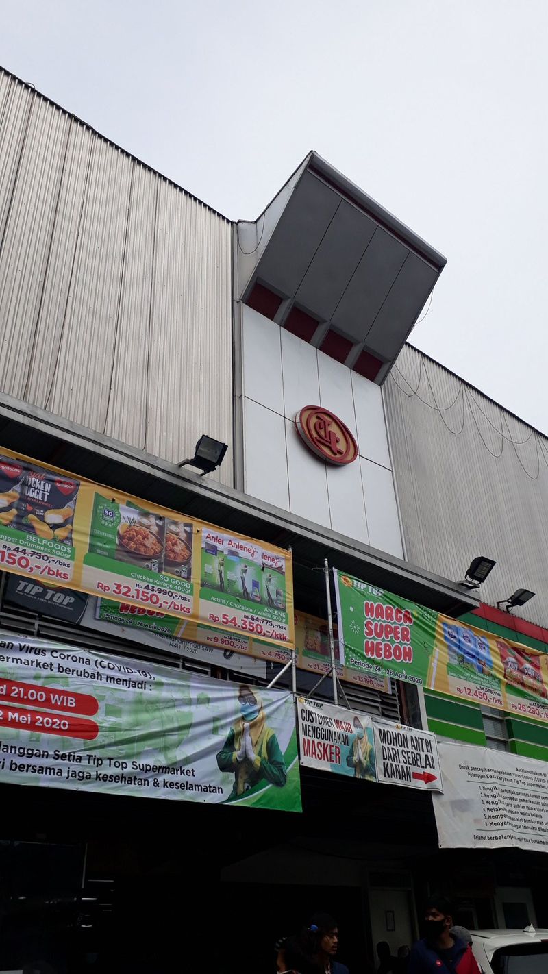 5 Swalayan Jadul di Jakarta Ini Masih Bertahan Sampai Sekarang
