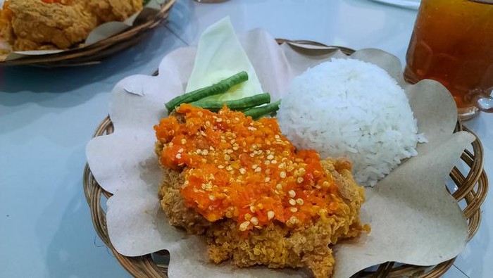 Ayam geprek