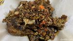 Puas! Makan Ayam Geprek di Sini Bisa Nambah Nasi Sepuasnya