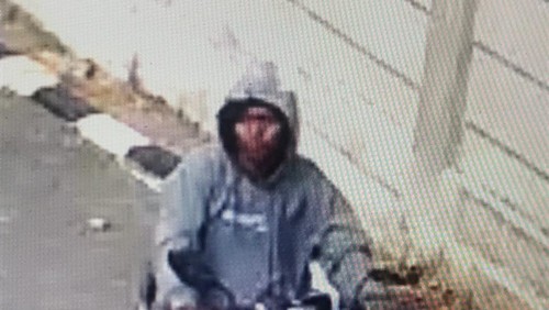 Tampang pelaku berinisial MFEM (19) diciduk alias ditangkap polisi, Sabtu (3/8/2024). (Dok Polresta Denpasar)