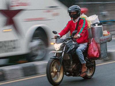 Menakar Cuan dari Kampung Tukang Bubur di Tambun