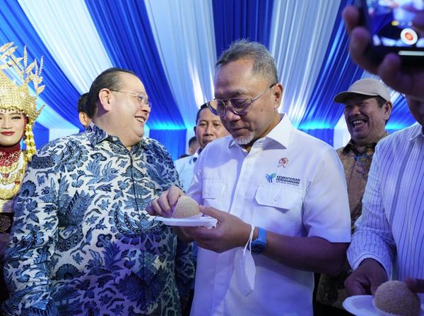 Dorong Perekonomian Lampung Lewat Ekspor Kelapa