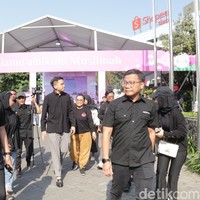 Semoga ajang Emeron Hijab Hunt di Solo ini menjadi contoh untuk Muslimah yang ada di Solo berbakat dan bertalenta yang berdampak untuk sekitarnya. Semoga acara ini berdampak untuk teman-teman dan adik-adik semua. Semangat terus dan lancar ke depannya, pungkasnya. Foto: Dok. Aji Gosong.