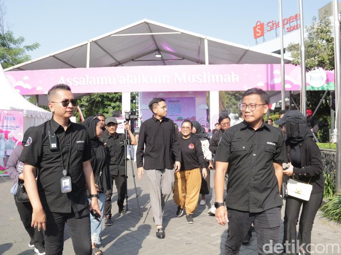 Kanjeng Gusti Pangeran Adipati Arya Mangkunagoro Kaping Sedoso hadir di tengah-tengah rangkaian audisi Emeron Hijab Hunt 2024 di Solo Paragon Lifestyle Mall, Solo, Jawa Tengah (7/8/2024).