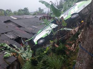 Pelajaran Penting dari Kecelakaan Bus Masuk Jurang di Puncak