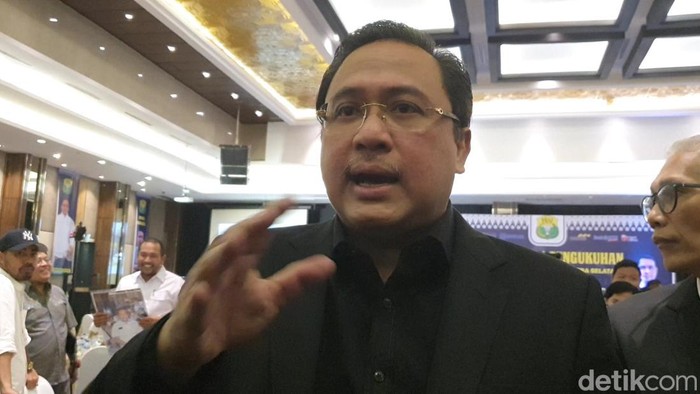 Ketua Umum PBSI Agung Firman Sampurna dalam pelantikan pengurus PBSI Sumsel.