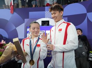Momen Manis Atlet Badminton Huang Yaqiong Dilamar Usai Menang Olimpiade 2024