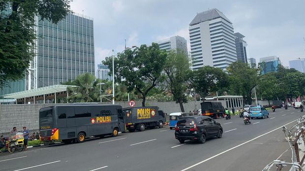 Massa Bela Palestina di Kedubes AS Bubar, Jl Medan Merdeka Selatan Dibuka (Mulia-detikcom)