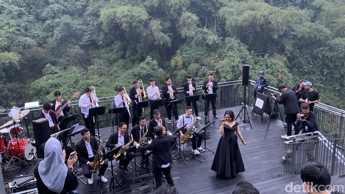 Penampilan di Gaia Music Festival 2024.
