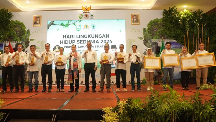 Pertamina Patra Niaga Sumbagsel mendapatkan apresiasi penghargaan sebagai pembina Proklim Desa Pulau Semambu.