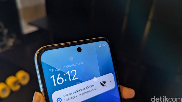 Poco M6 4G