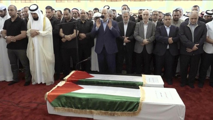 Qatar Israel Palestinians This video grab shows Hamas leader Ismail Haniyeh's coffin being carried out after the funeral prayers in Doha, Qatar, Friday Aug. 2, 2024. (Qatar TV via AP)