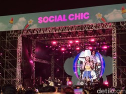 Bernadya Hingga Mahalini Guncang Social Chic Hari Pertama, Galau Berjamaah