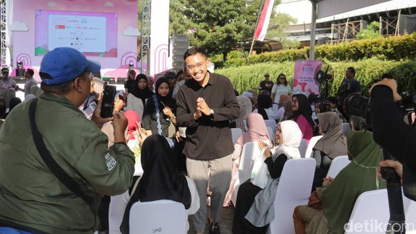 7 Foto K.G.P.A.A. Mangkoenagoro X Hadir di Audisi Emeron Hijab Hunt Solo