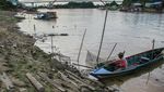 Sungai Kahayan di Palangka Raya Menyusut Akibat Musim Kemarau
