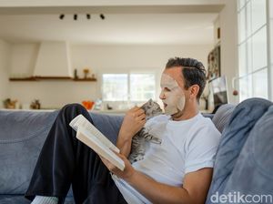 Laki-laki Juga Boleh Pakai Make Up