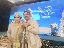 Ade Govinda Resmi Menikah di Waktu yang Tepat