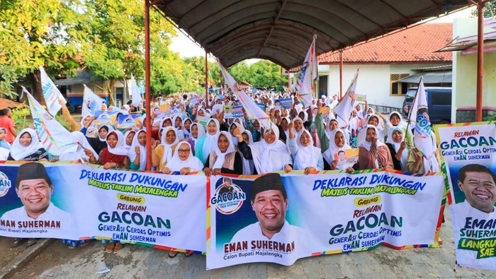 Dukungan ke Eman Suherman di Pilbu (dok.ist)