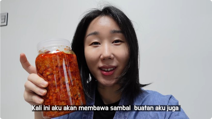 Hari Jisun bawa oleh-oleh sambal untuk bule di Finlandia