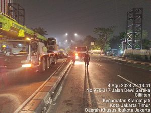 Ada Pemasangan Grider JPO, Lalin Jl Dewi Sartika Dialihkan ke Jl Condet