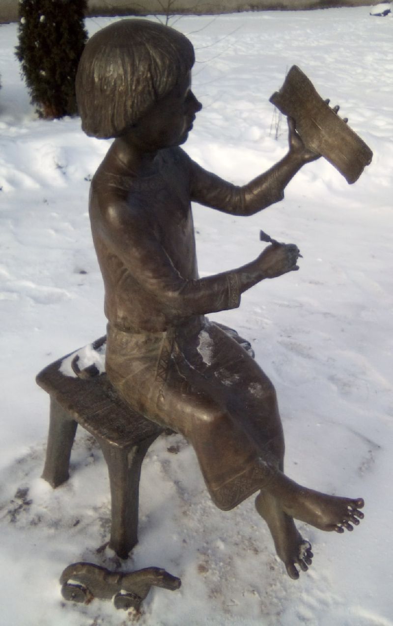 Patung Onfim di Velikij, Novgorod, Rusia.