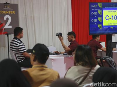 Potret Layanan Pembuatan Paspor di Senayan