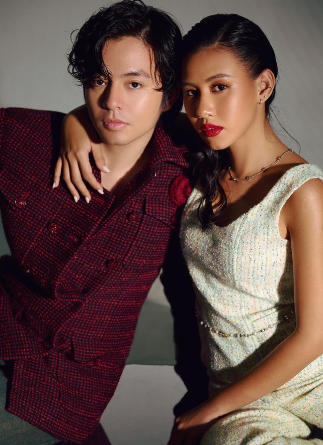 Shenina dan Angga diketahui pertama kali mempublikasikan hubungan mereka pada Mei 2021. Setelah 3 tahun pacaran keduanya makin terlihat kompak dan mesra. Foto: Instagram/@angga