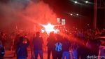 Aremania Sambut  Arema FC Usai Juara Piala Presiden 2024