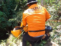 Pria Lombok Barat Tewas Jatuh dari Tebing Sungai