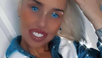 Biar mirip Barbie. Foto: Boredpanda