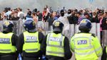 Inggris Memanas, Demo Anti-Imigran Berujung Ricuh