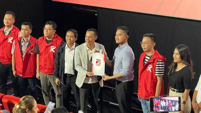 Jaro Ade Terima Surat Rekomendasi Kaesang di Pilbup Bogor (dok.ist)
