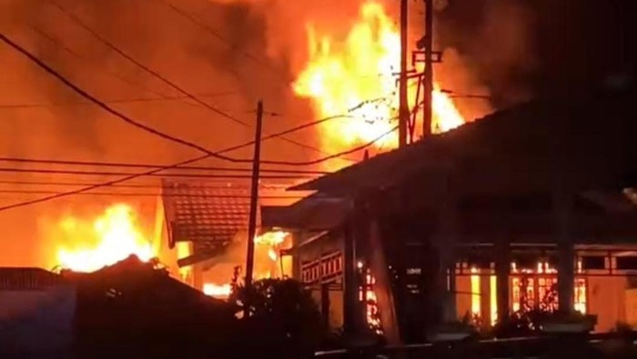 Kebakaran rumah di Minahasa, Sulut.