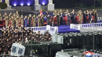 Hubungan antara kedua Korea berada pada titik terendah dalam beberapa tahun terakhir, ketika Korea Utara meningkatkan pengujian senjata dan membombardir Korea Selatan dengan balon-balon penuh sampah.  