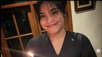 Ketika berulang tahun, wanita yang lahir pada tanggal 11 Agustus ini juga mendapat kejutan kue ulang tahun spesial dari sang kekasih. Foto: Instagram @gregoriamrska