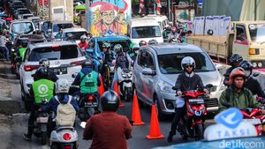 Lalu Lintas di Cipulir Merayap Imbas Proyek Galian